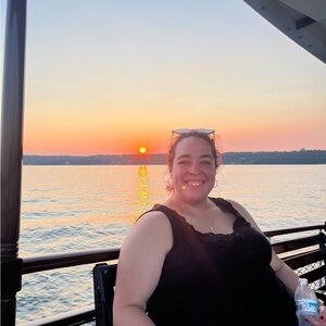 Meet your Posher, Allana